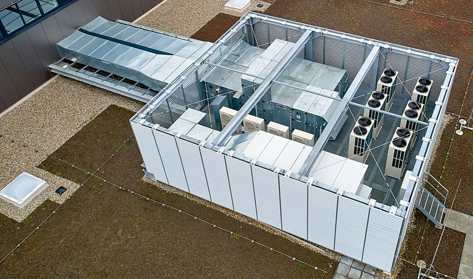 VRF-Klimasysteme zur Klimatisierung eines Möbel-Großmarkts VRF-Klimasysteme zur Klimatisierung eines Möbel-Großmarkts