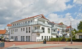 Wohn- und Gewerbeeinheit (Bj. 2014, 1.377 m² Gesamtwohnfläche) mit Sole-Wasser-Wärmepumpe Wohn- und Gewerbeeinheit (Bj. 2014, 1.377 m² Gesamtwohnfläche) mit Sole-Wasser-Wärmepumpe