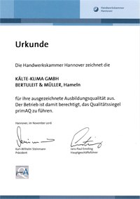 Urkunde PrimAQ für ausgezeichnete Ausbildungsqualität Urkunde PrimAQ für ausgezeichnete Ausbildungsqualität