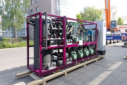 Anlieferung der neuen CO2 Verbundanlage